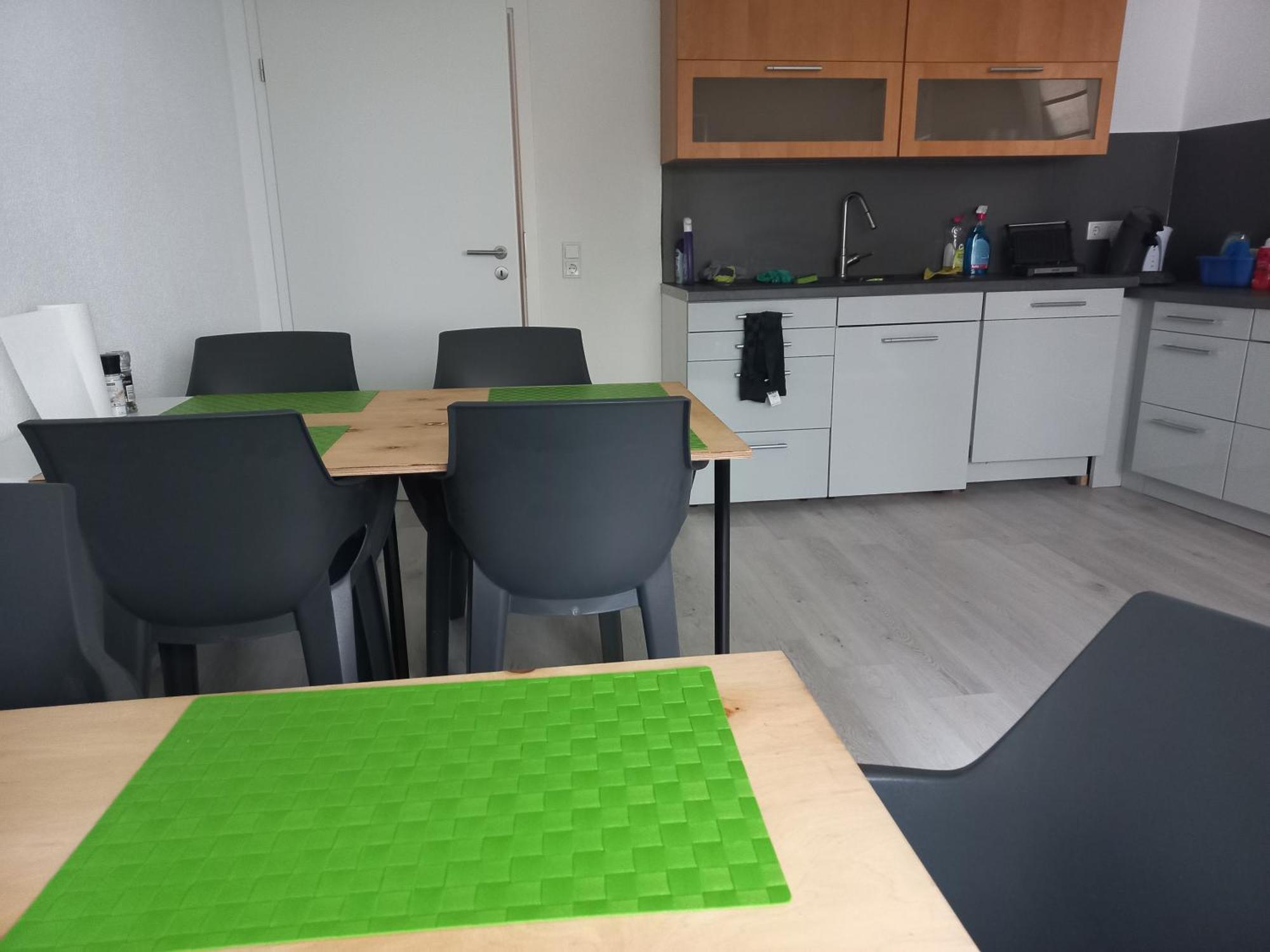 Modern Hoteliving Giessen Room photo